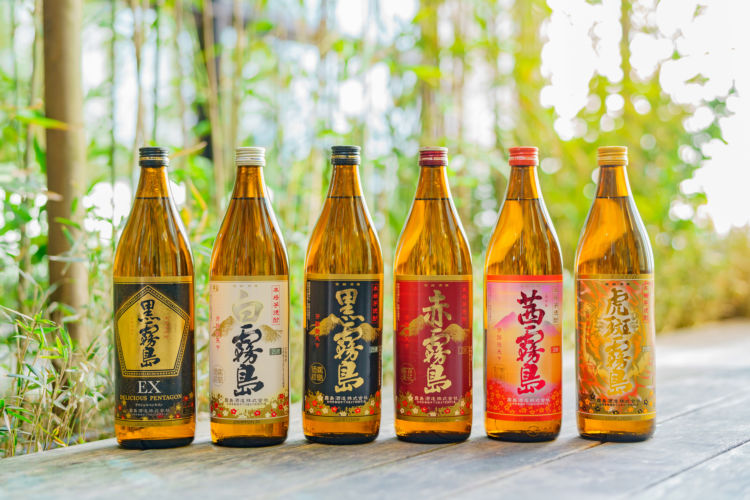 スナックで二次会：焼酎