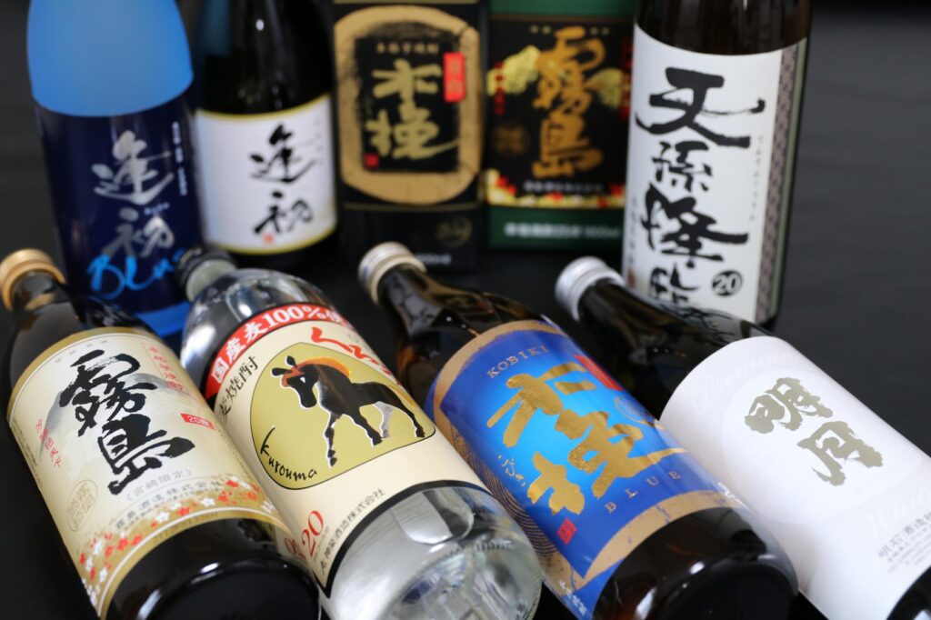 ニシタチのスナック：焼酎